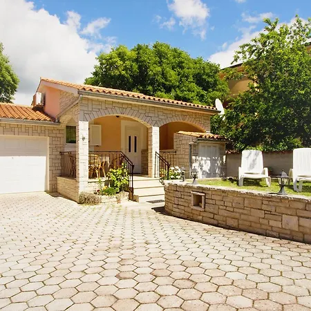 Casa Bella Pula